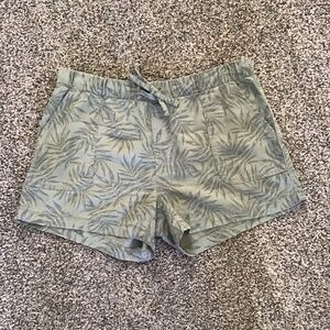 Women’s GAP drawstring shorts Sz M